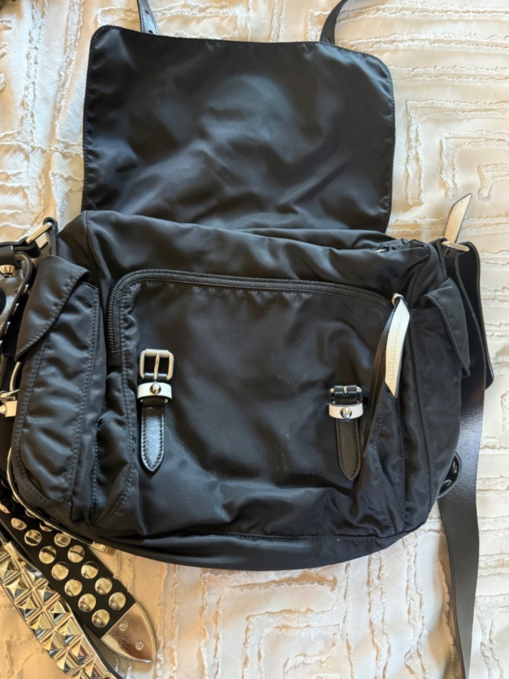 Prada studded crossbody bag - Picture 4 of 7